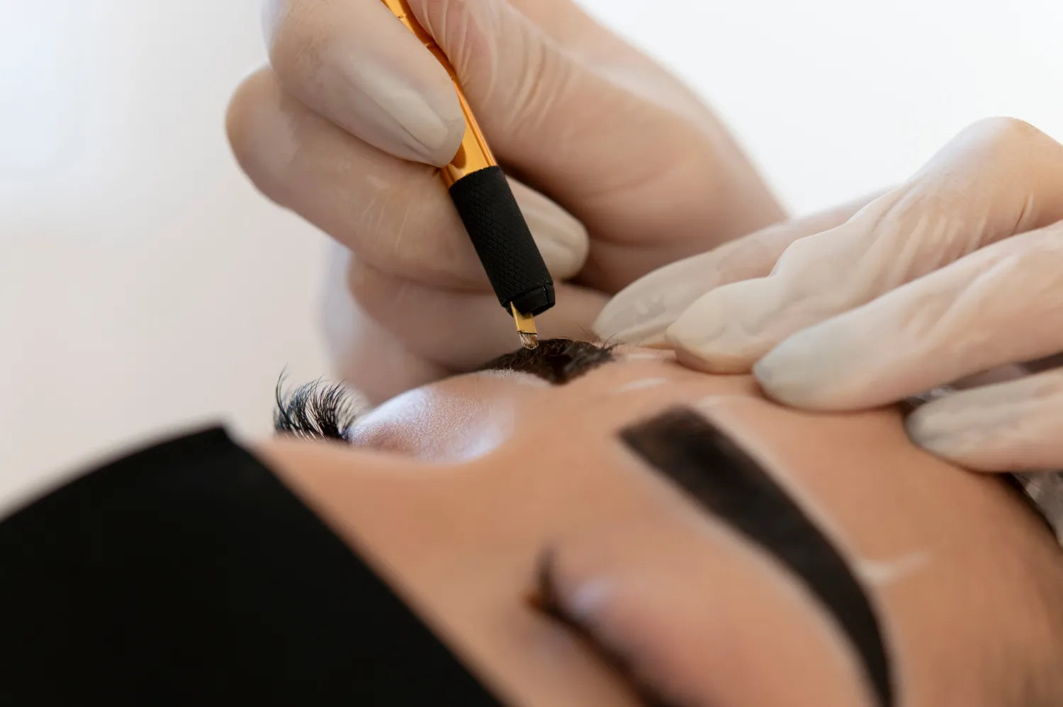 Eyebrow henna – how does it work and how long does it last?